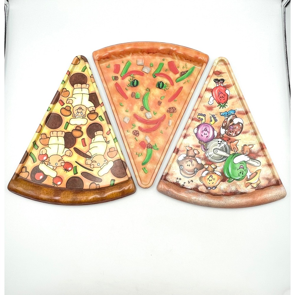 Vintage 1990s Deborah Mallow Pizza Slice Plates Set 3 Plastic Novelty